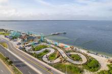 Laguna's Beach Bar + Grill, Pensacola Beach