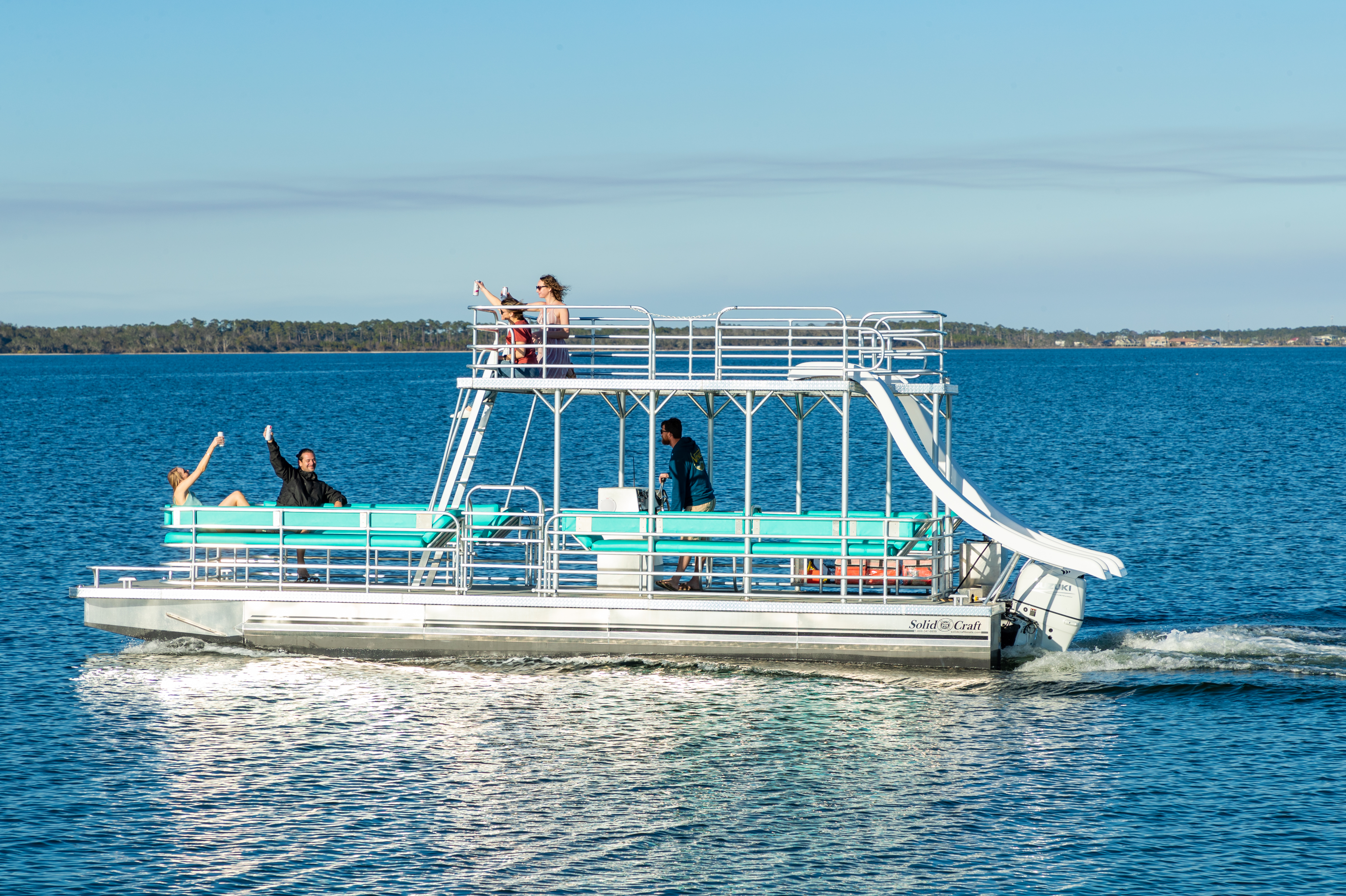 pontoon boat rentals at lagunas beach bar and grill